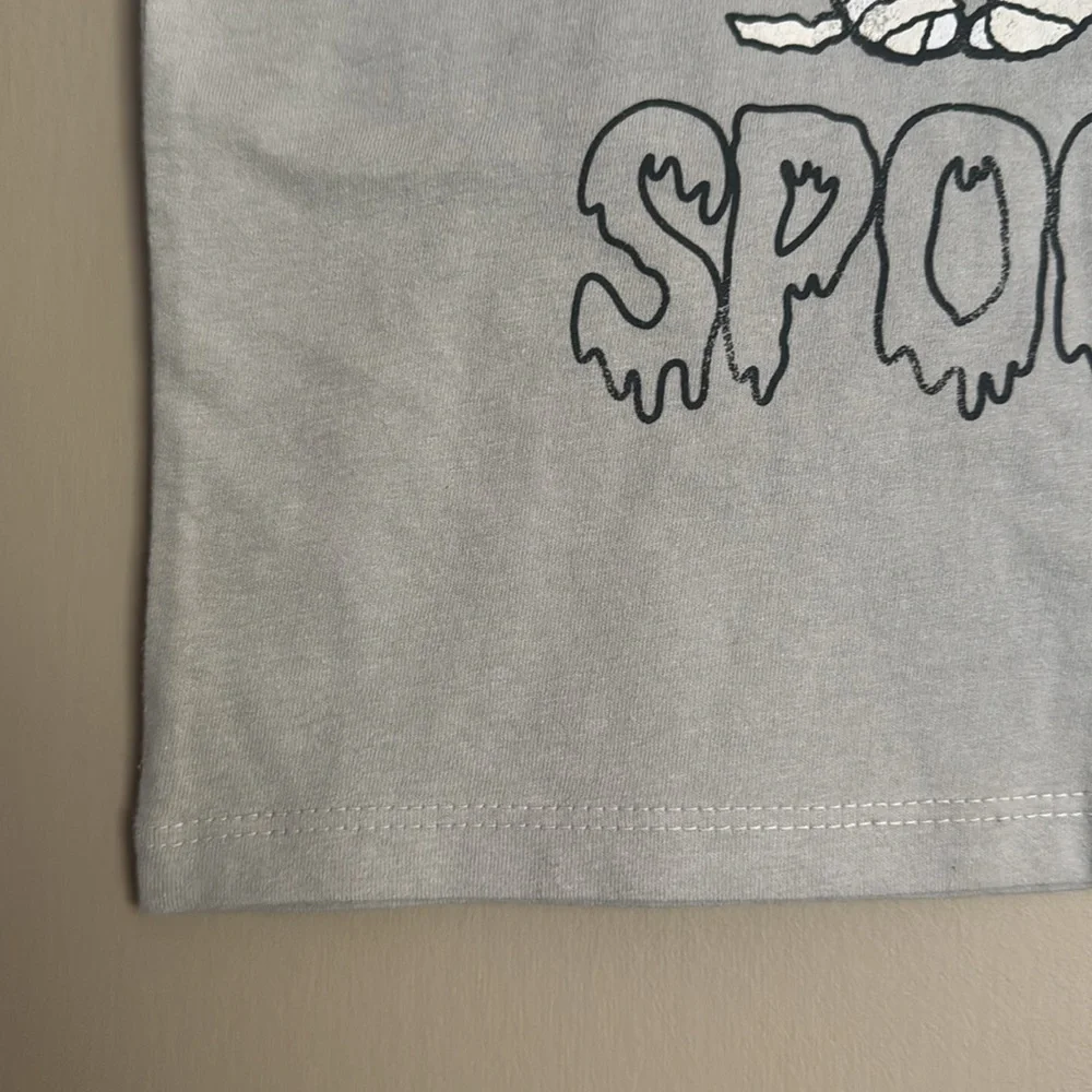 NWT- Tucker + Tate Peanuts Feelin Spooky Snoopy Mummy T-Shirt Gray, size 2